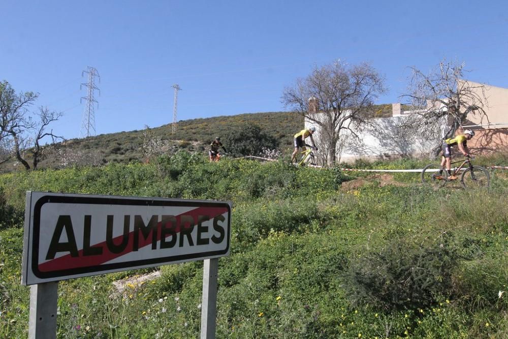 Copa Faster de bicicleta por montaña en Alumbres