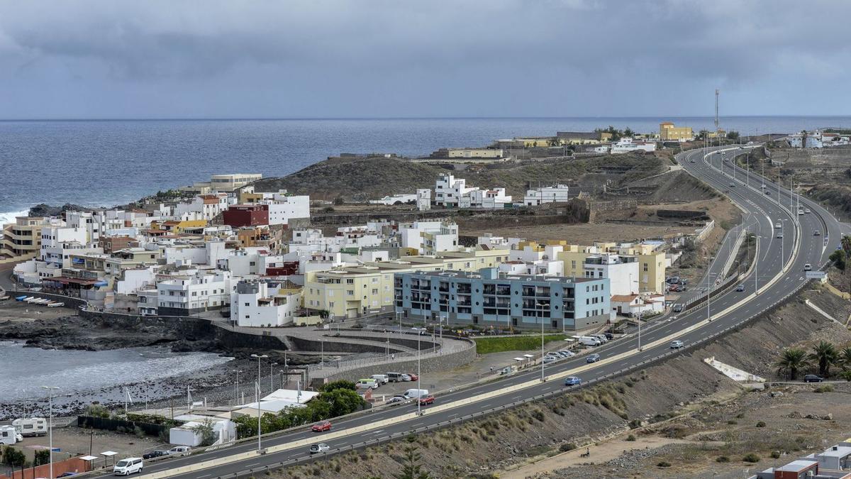 Vista de la Autovía del Norte a su paso por Bañaderos y El Puertillo, en el municipio de Arucas. | | LP/DLP