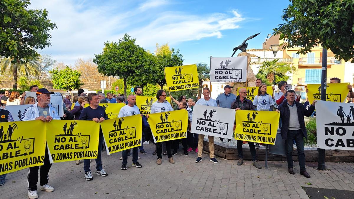 Manifestación contra el segundo cable celebrada en Alcúdia a finales del pasado mes de marzo.