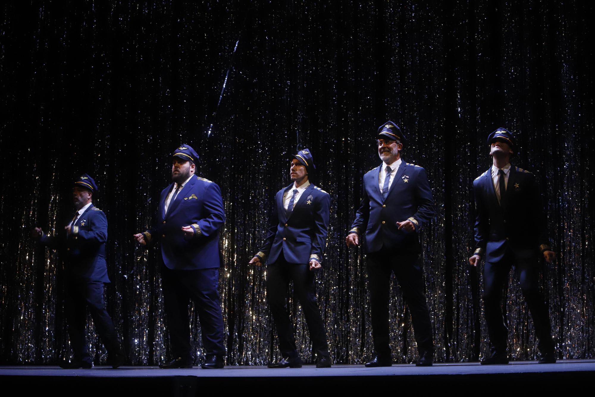 FOTOGALERÍA | Pase gráfico del musical 'The Full Monty' en el Teatro Principal