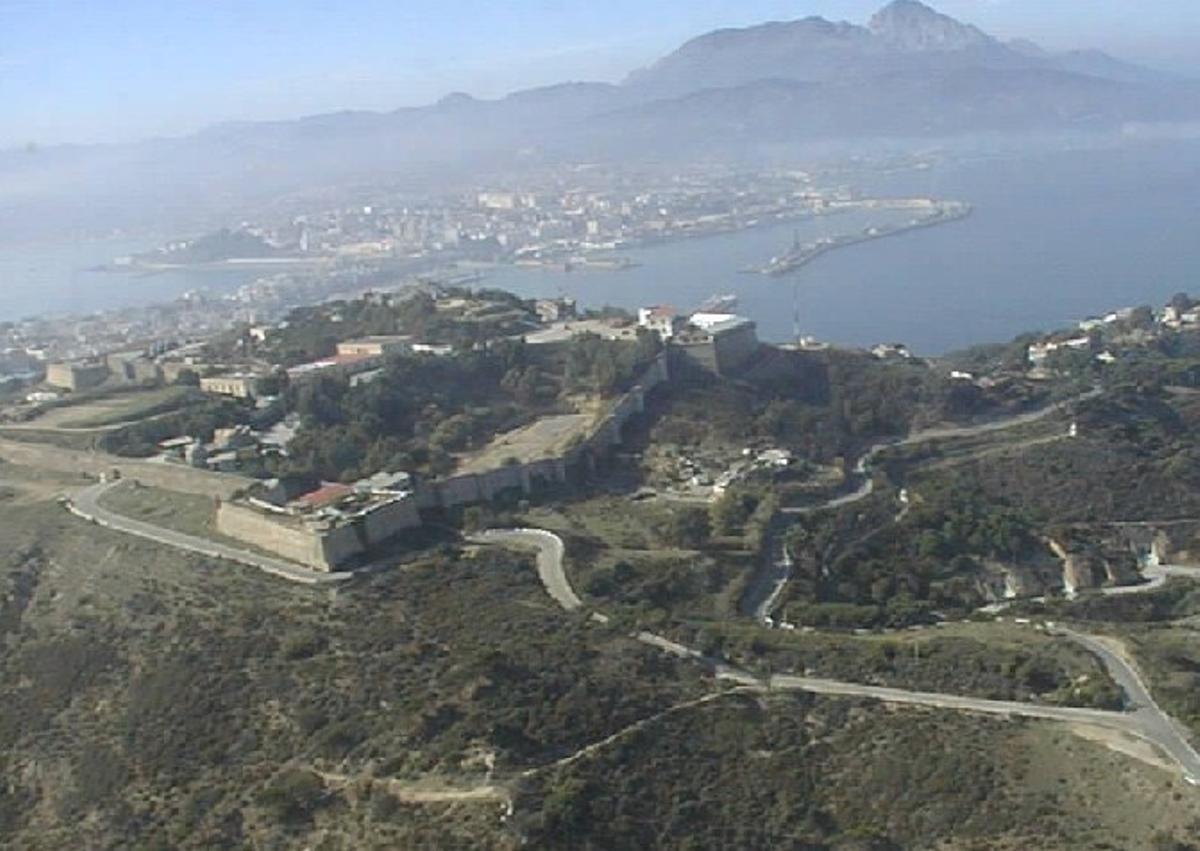 Fortalesa del Hacho.