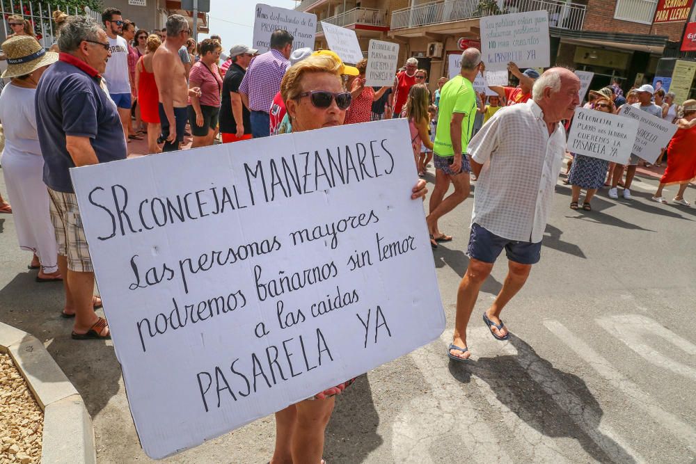 Protesta de los vecinos de San Roque