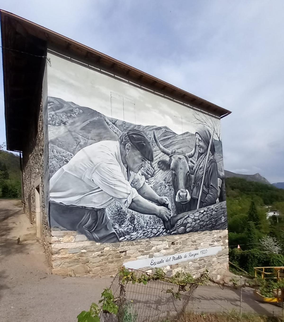 Mural en la escuela de Rengos finalizado.