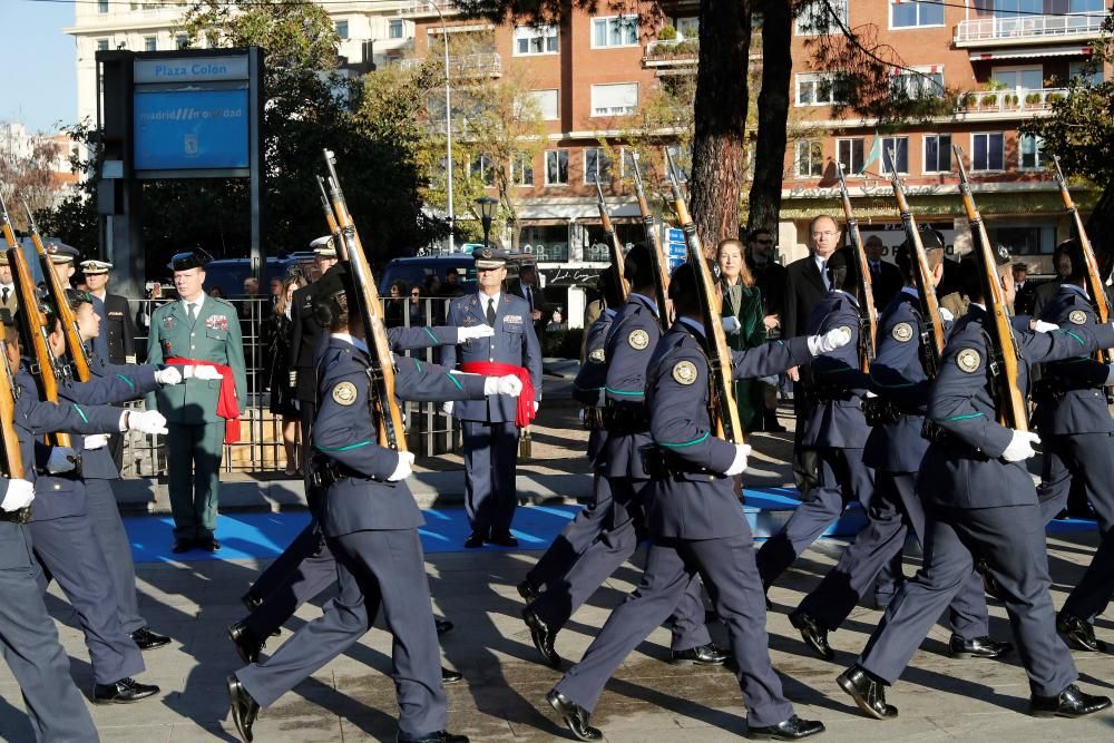 Izado solemne de la bandera