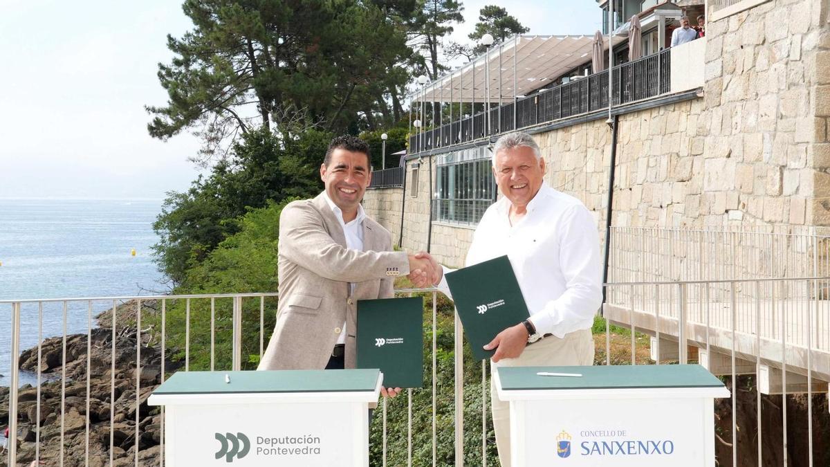 La firma del presupuesto de 900.000 euros concedido por la Diputación.