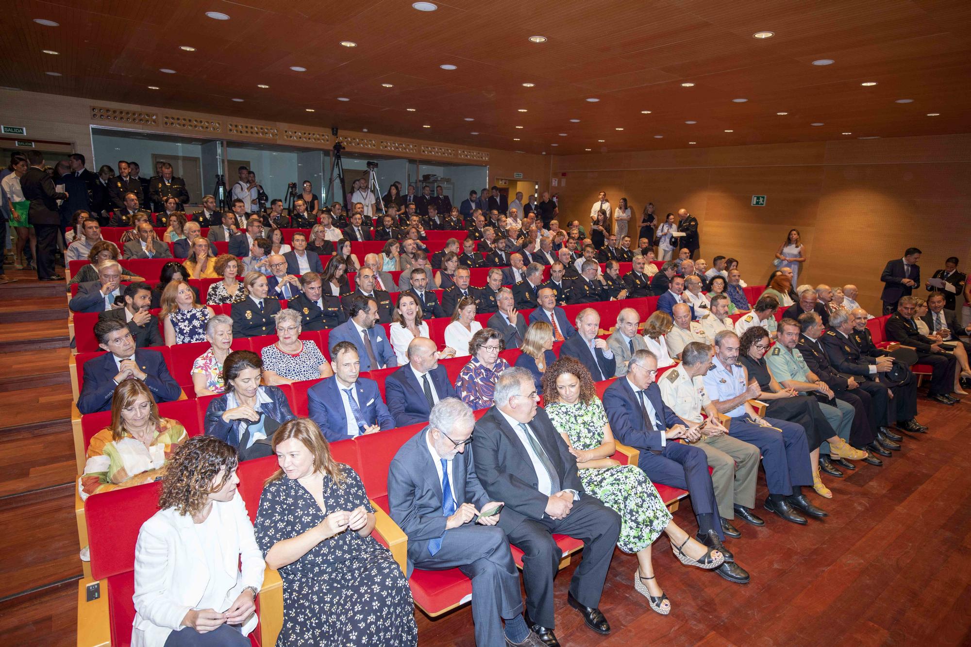 El comisario José Luis Santafé toma posesión del cargo de jefe superior de Policía de Baleares