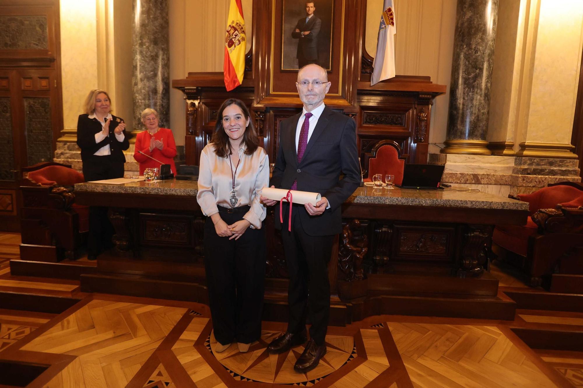 El historiador Alfredo Vigo Trasancos ingresa en el Instituto José Cornide de Estudios Coruñeses