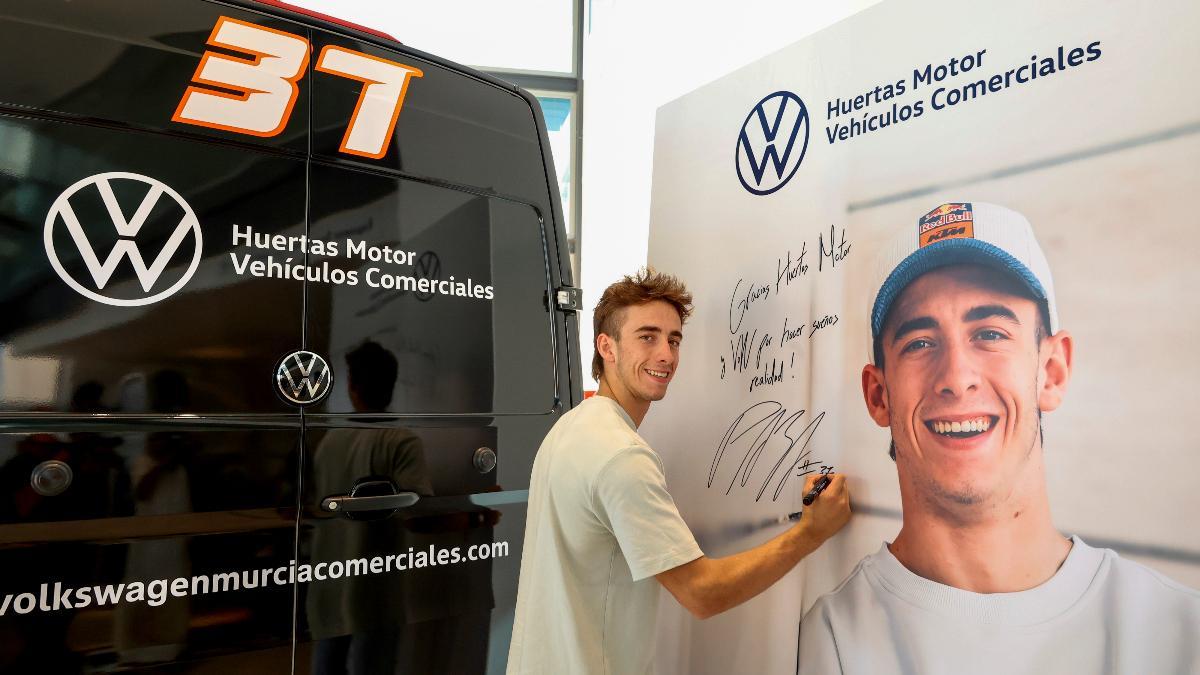 Pedro Acosta, en el evento de Huertas motor en Murcia