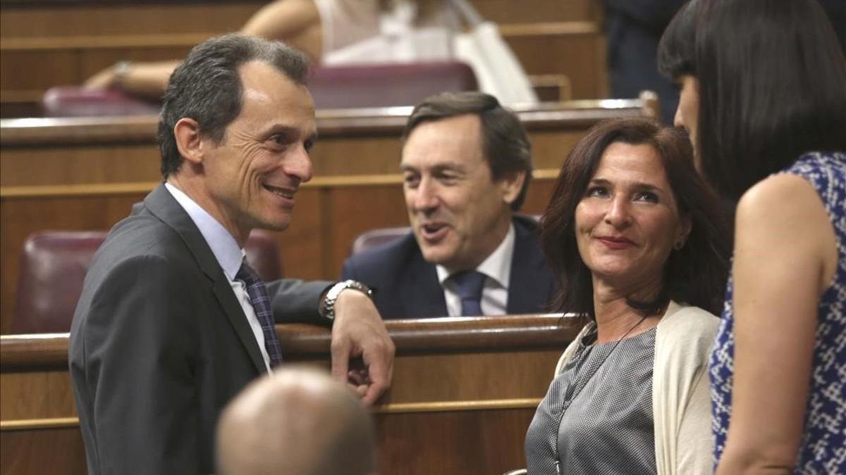 Pedro Duque, el único ministro Gabinete de Pedro Sánchez que logra el aprobado