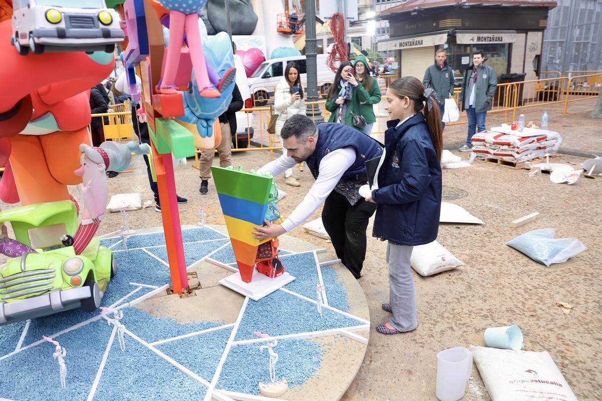 La falla infantil municipal llega a la plaza