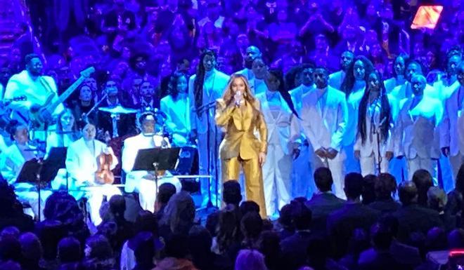 Beyoncé interpreta 'Halo' en el funeral de Kobe Bryant