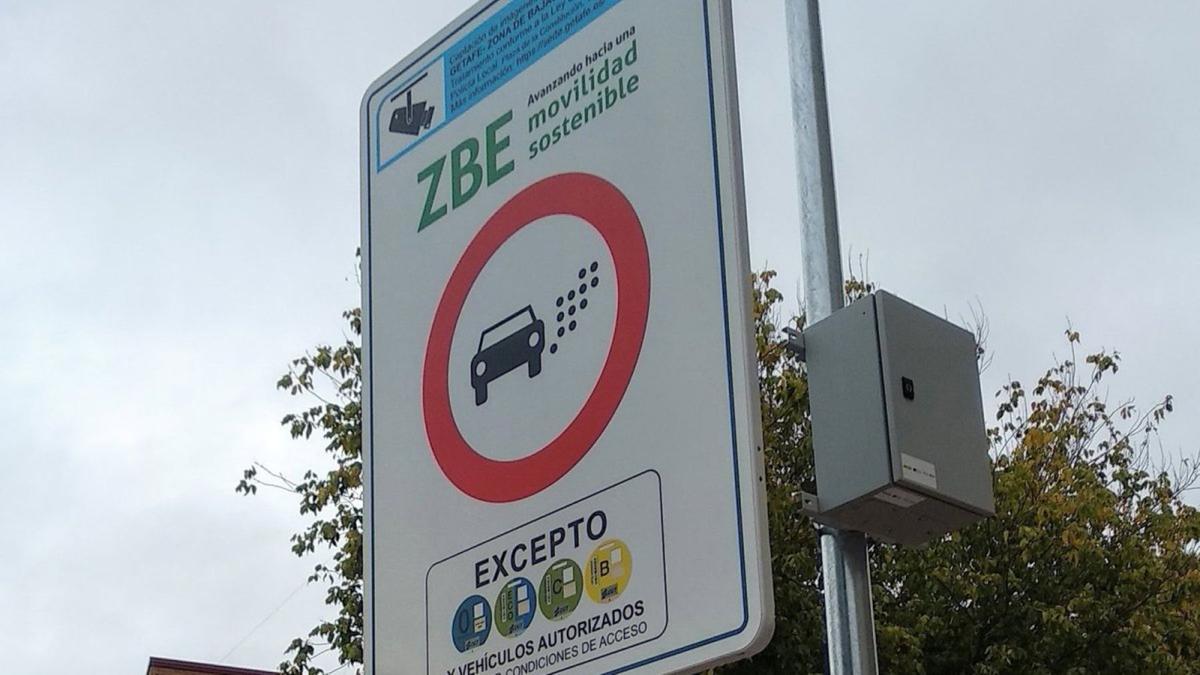 Cartel de la ZBE de Madrid.