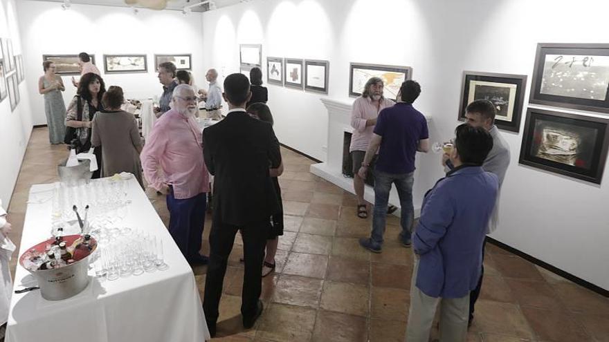 Inauguración ayer de la exposición de Antoni Tàpies.