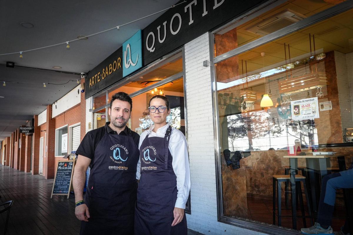 José Manuel del Rosal y su esposa, dueños del restaurante Quotidiano.