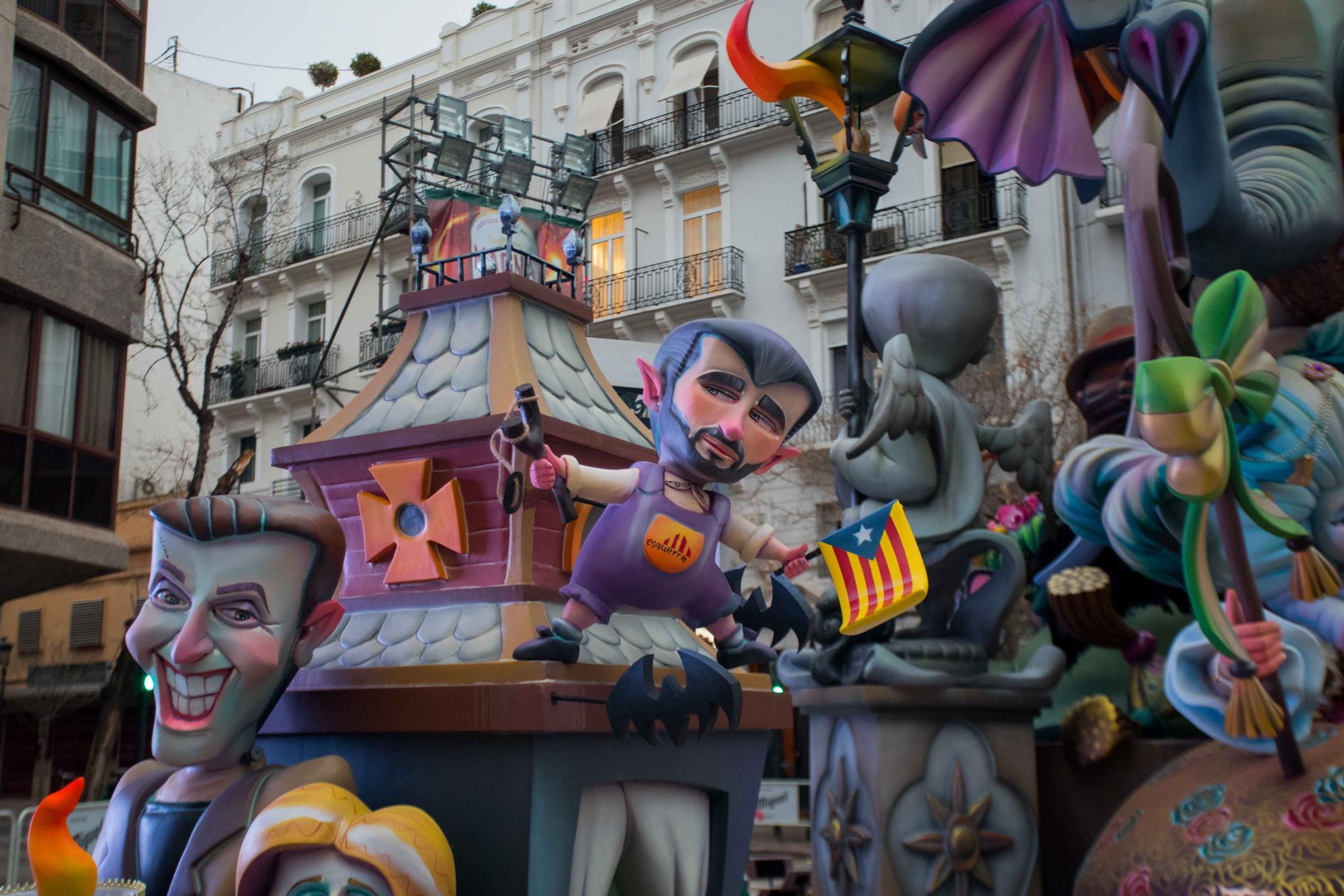 Todas las fotos de la falla Regne de València-Duque de Calabria