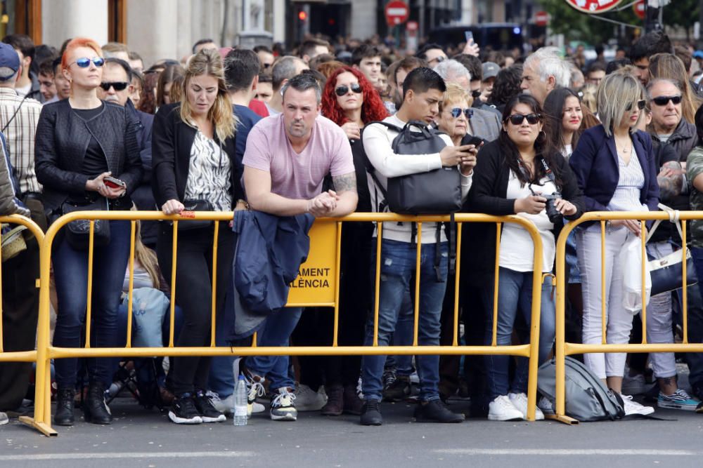 Búscate en la mascletà del 5 de marzo