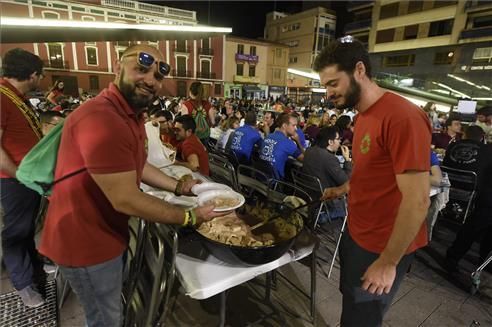 Macrocena de peñas en Vila-real