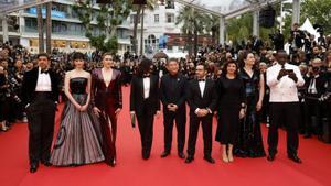 Cannes intenta resistir el terratrèmol
