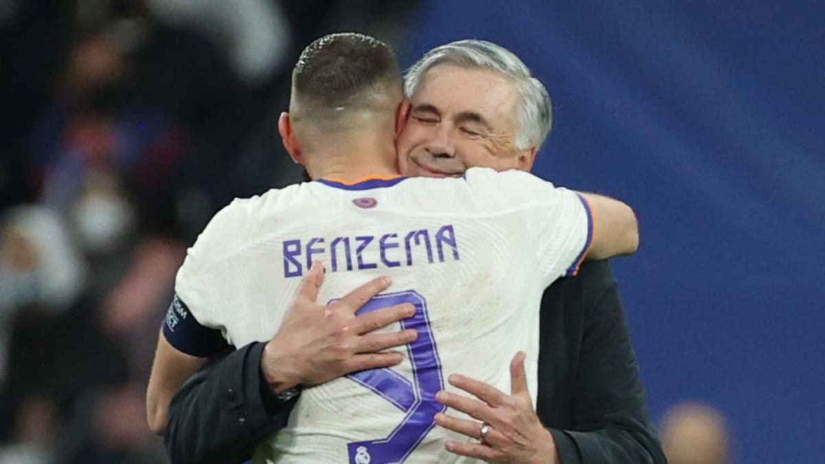 Ancelotti: "Estoy feliz de tener dependencia de Karim Benzema"