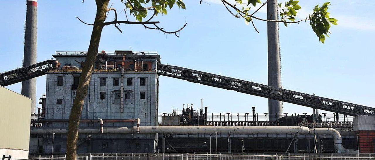 Baterías de Avilés tras el desmantelamiento del centro de bombeo de agua.