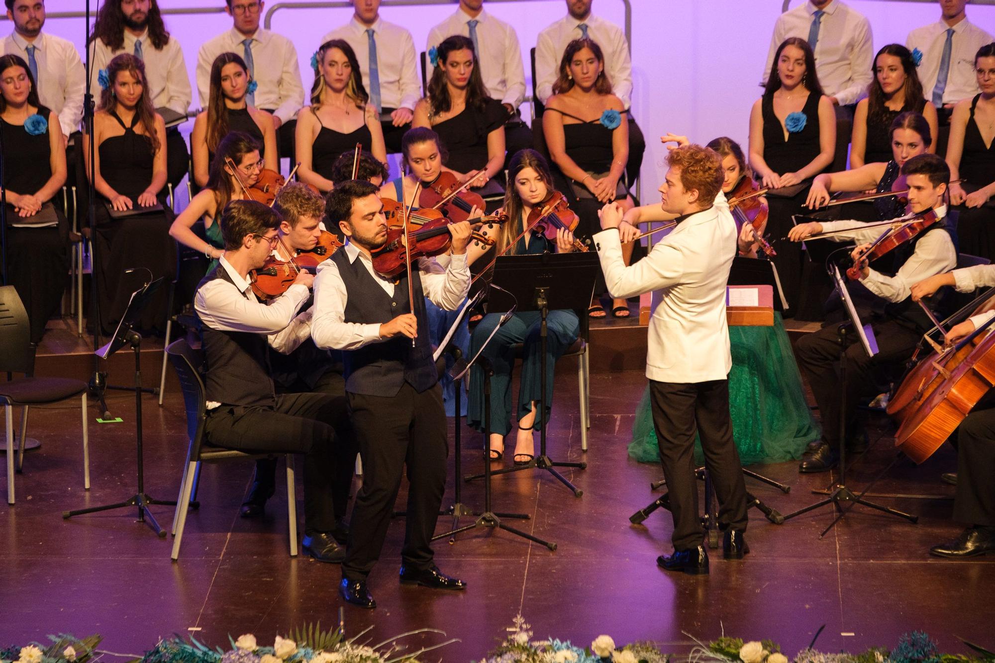 Velada inaugural del Certamen Internacional de Habaneras y Polifonía de Torrevieja