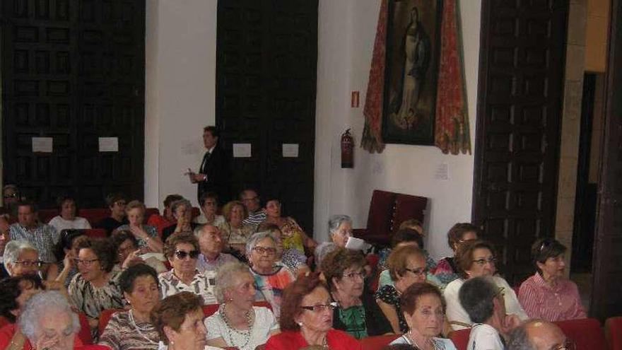 Alumnos del programa, durante el acto de clausura del curso.