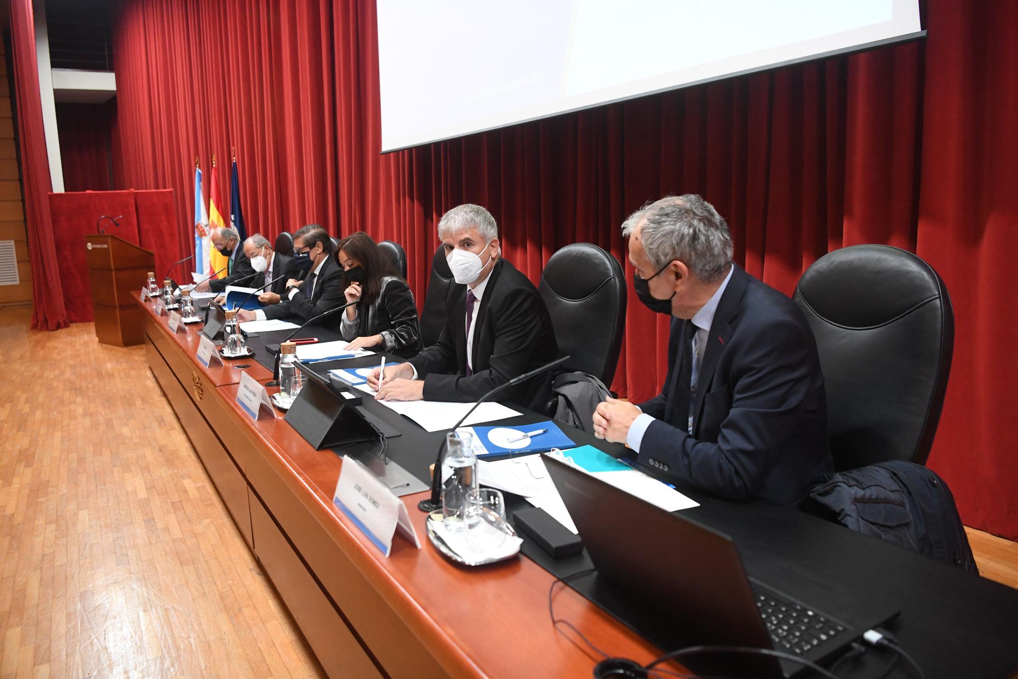 Presentación del Anuario 2021 del Foro Económico de Galicia en el Paraninfo de la Universidad