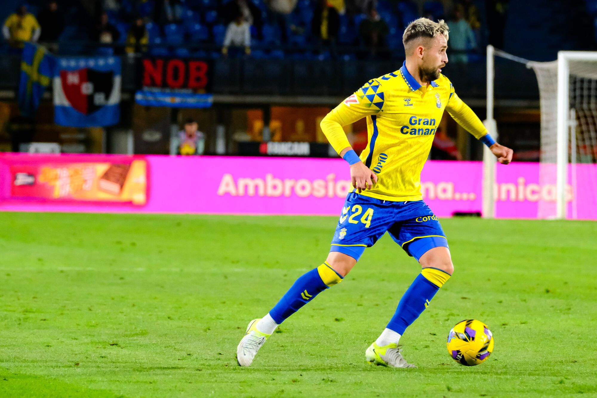 UD LAS PALMAS-ALAVÉS | 14/03/2025  | 14/03/2025 | Fotógrafo: José Carlos Guerra