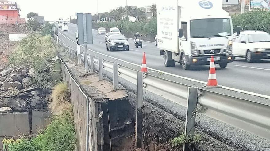 El carril de la GC-1 dañado por &#039;Hermine&#039; en Telde reabre tras una semana de atascos