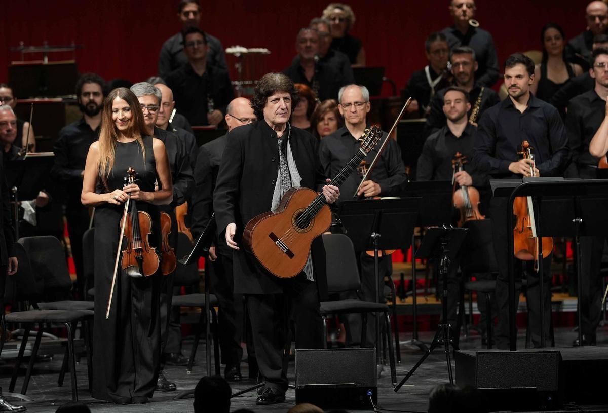 Juan Manuel Cañizares y la Orquesta de Córdoba reinventan a Falla desde la guitarra flamenca