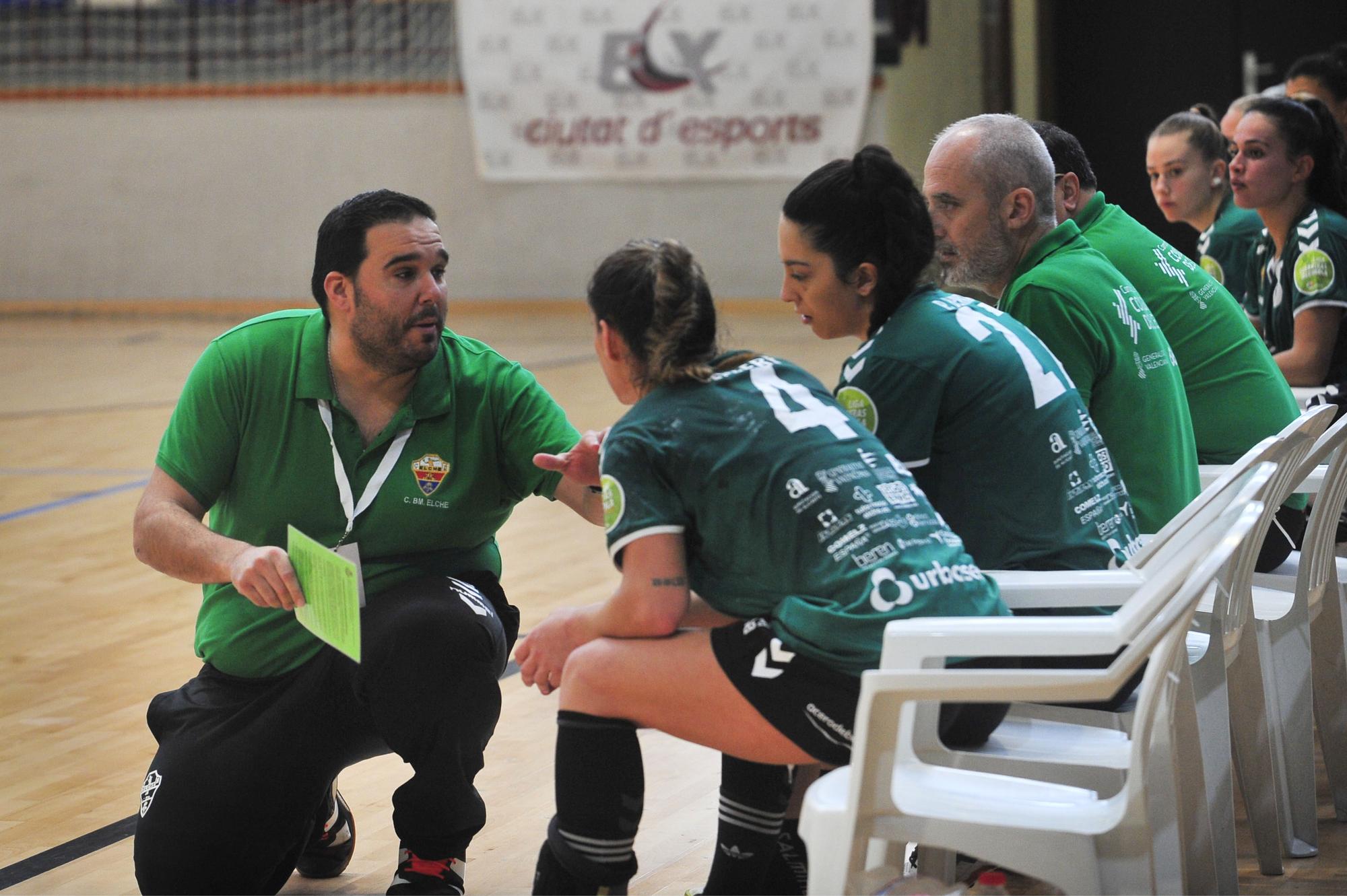 Nicole Morales encarrila el pase del CBM Elche (18-22)