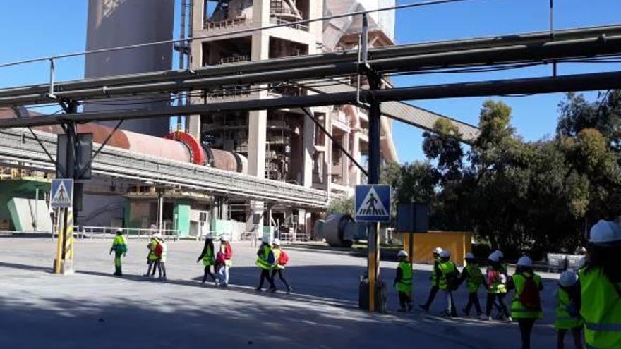 Más de 300 alumnos participarán este año en los talleres ambientales de Lafarge