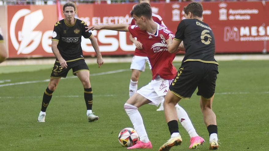 Todas las imágenes del encuentro entre el Real Murcia y el Intercity