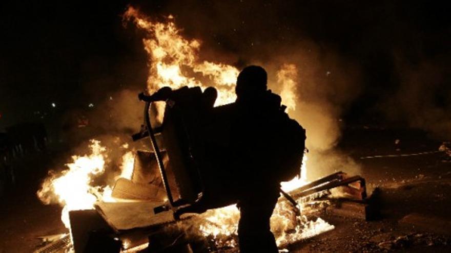 Batalla campal en Santiago de Chile entre estudiantes y policía