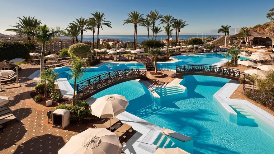 Así es un hotel de cinco estrellas de Tenerife solo para adultos