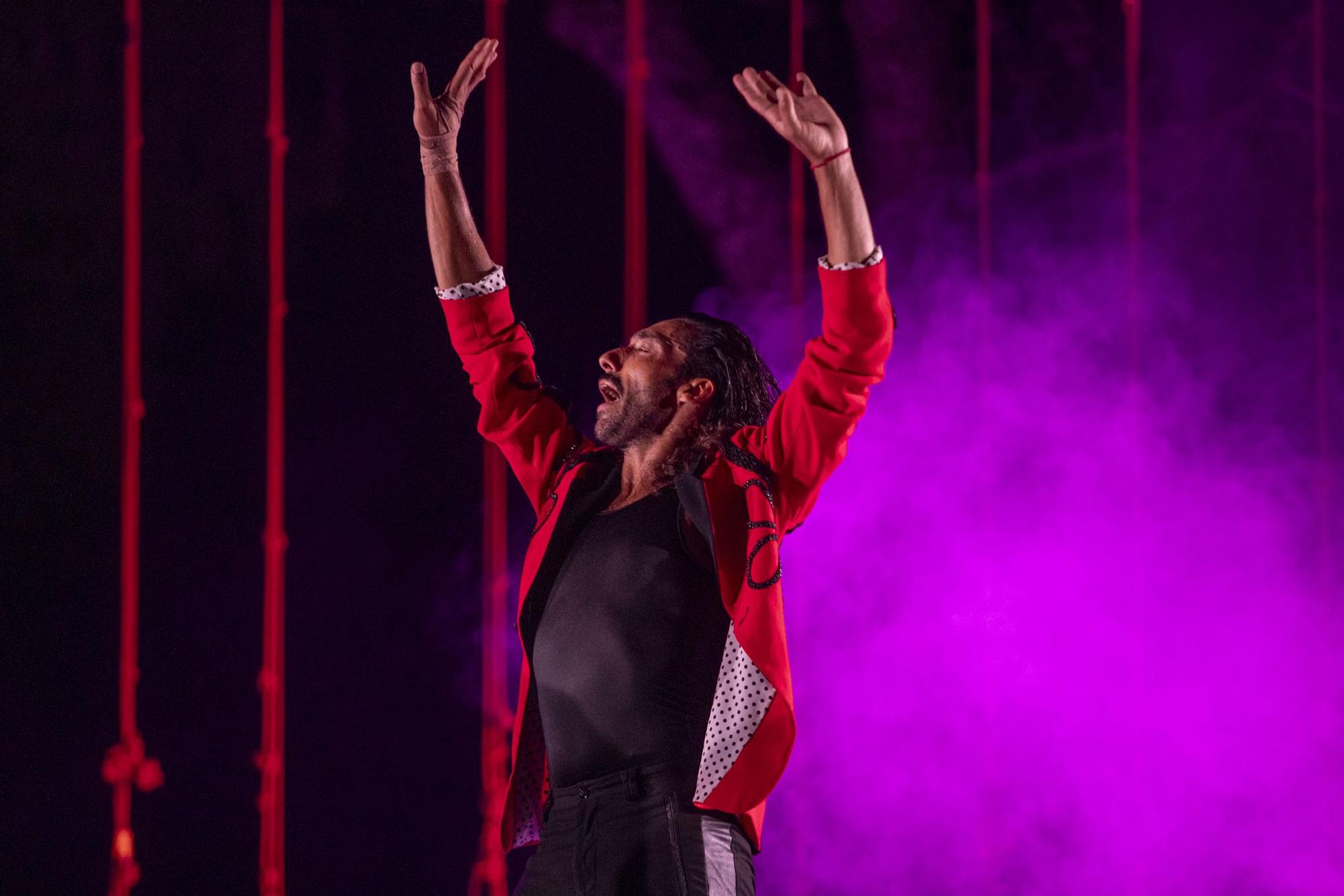 Todas las imágenes de la actuación del bailaor Eduardo Guerrero en Ibiza