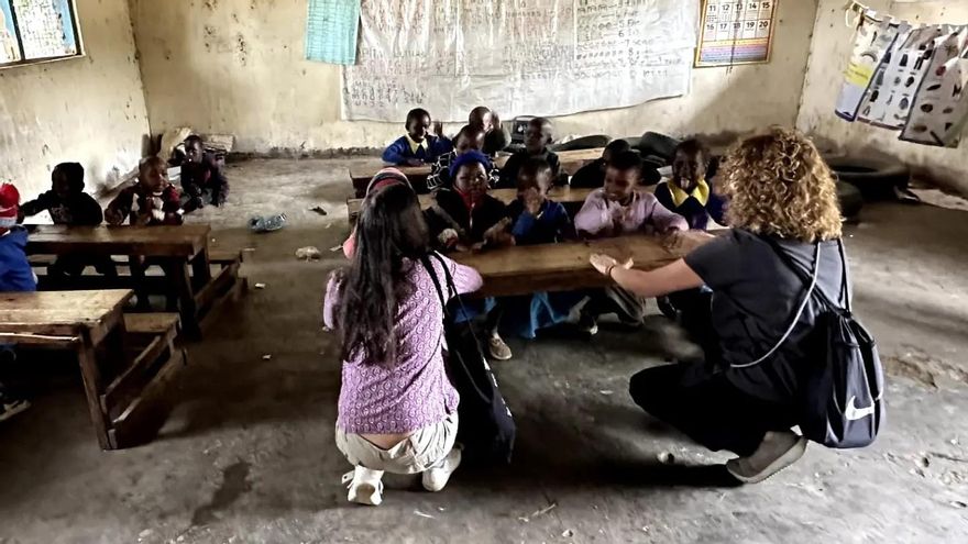 Aula donde se imparte clase en el orfanato de Kenia.