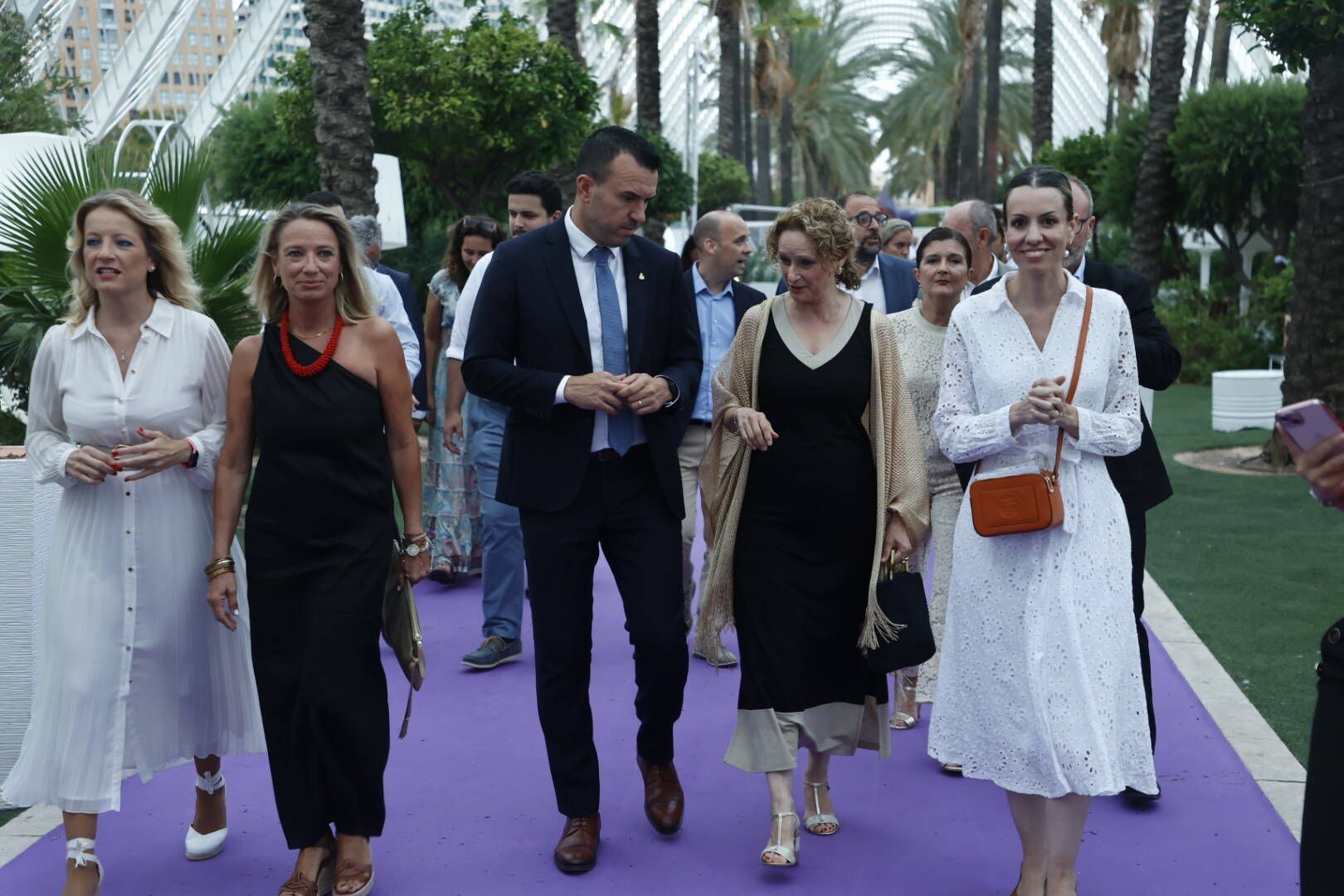 Los alcaldes de l'Horta en la cumbre comarcal organizada por Levante-EMV