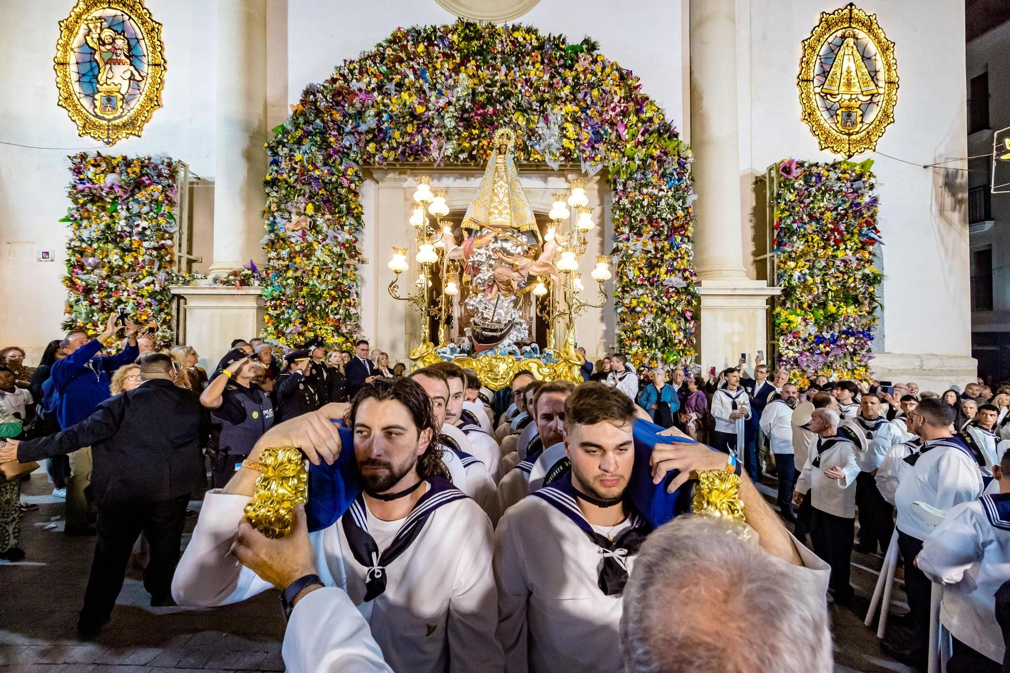 Procesión en Honor a la Mare de Déu del Sofratge