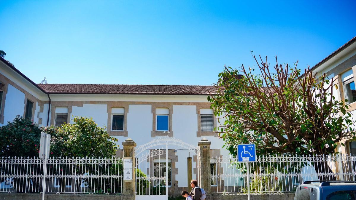 Vista exterior del centro de salud Nicolás Peña.
