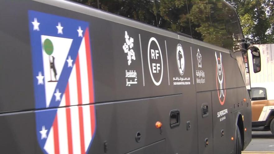 El Atlético de Madrid regresa a España tras caer eliminado de la Supercopa de España