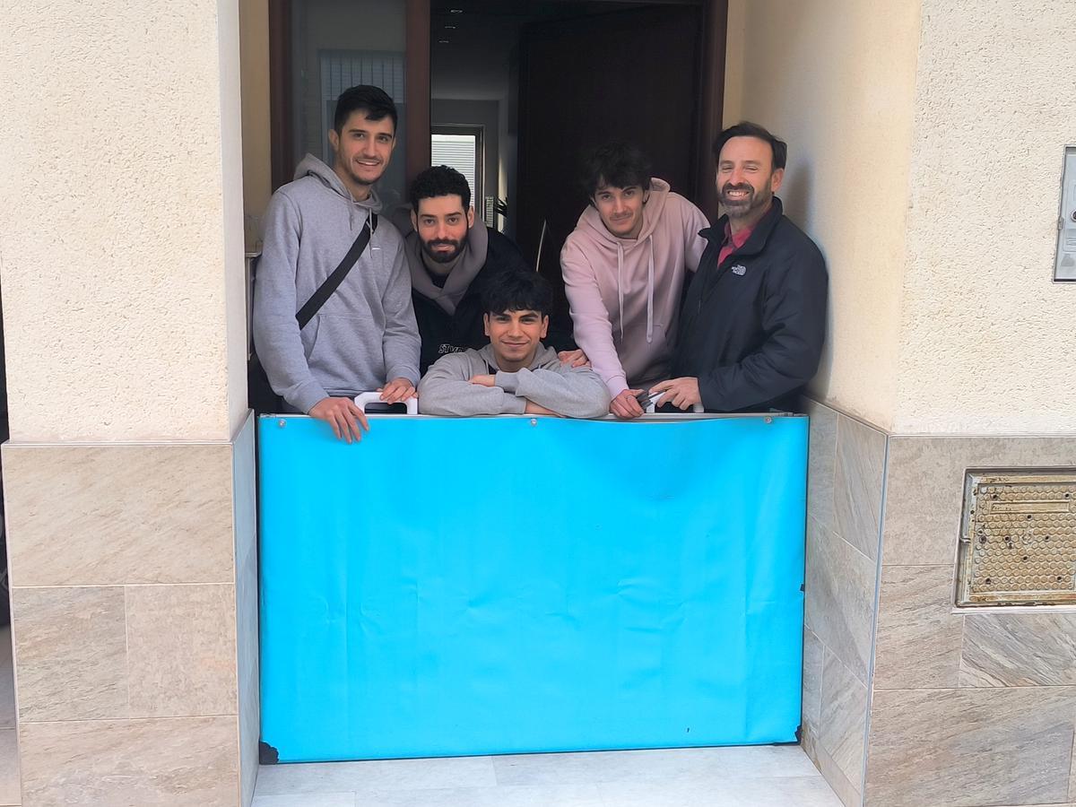 La comporta antiinundacions creada pel Grau Superior de Disseny en Fabricació Mecànica de l’IES Gonzalo Anaya de Xirivella.