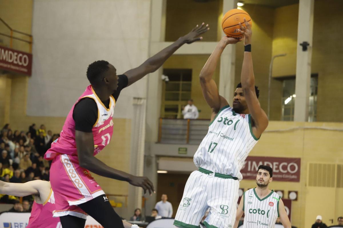 El Coto baloncesto Córdoba - Insolac Caja87, en imágenes