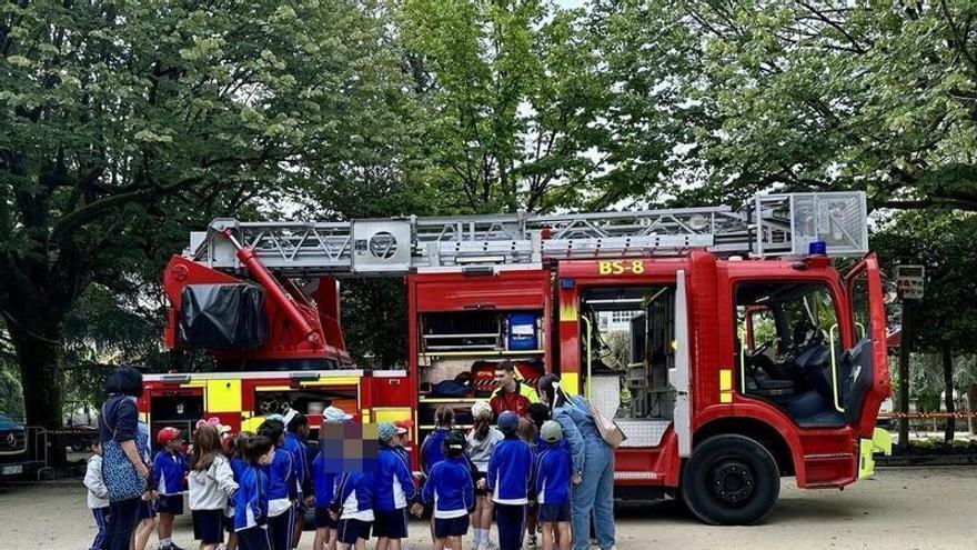 Os Bombeiros de Santiago atenderon 210 incendios en 2025, a cifra máis alta en oito anos