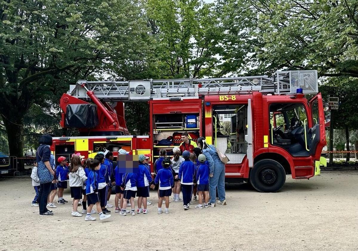 Os Bombeiros de Santiago, nunha actividade formativa