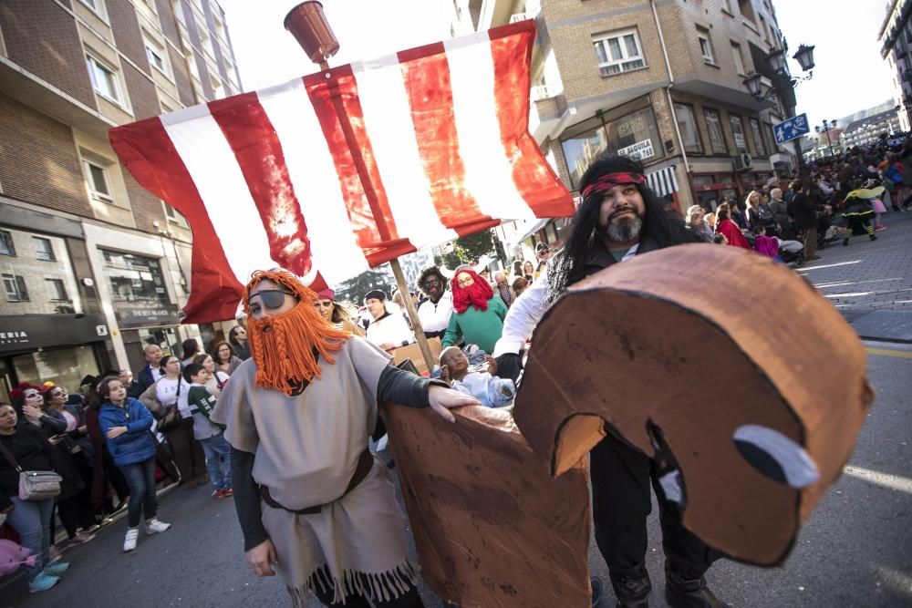 Oviedo celebra su Antroxu