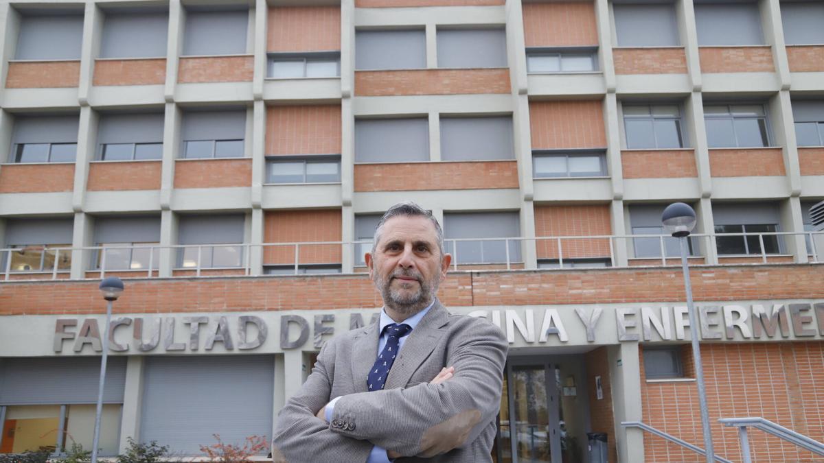 Eloy Girela, decano de la Facultad de Medicina y Enfermería de la UCO