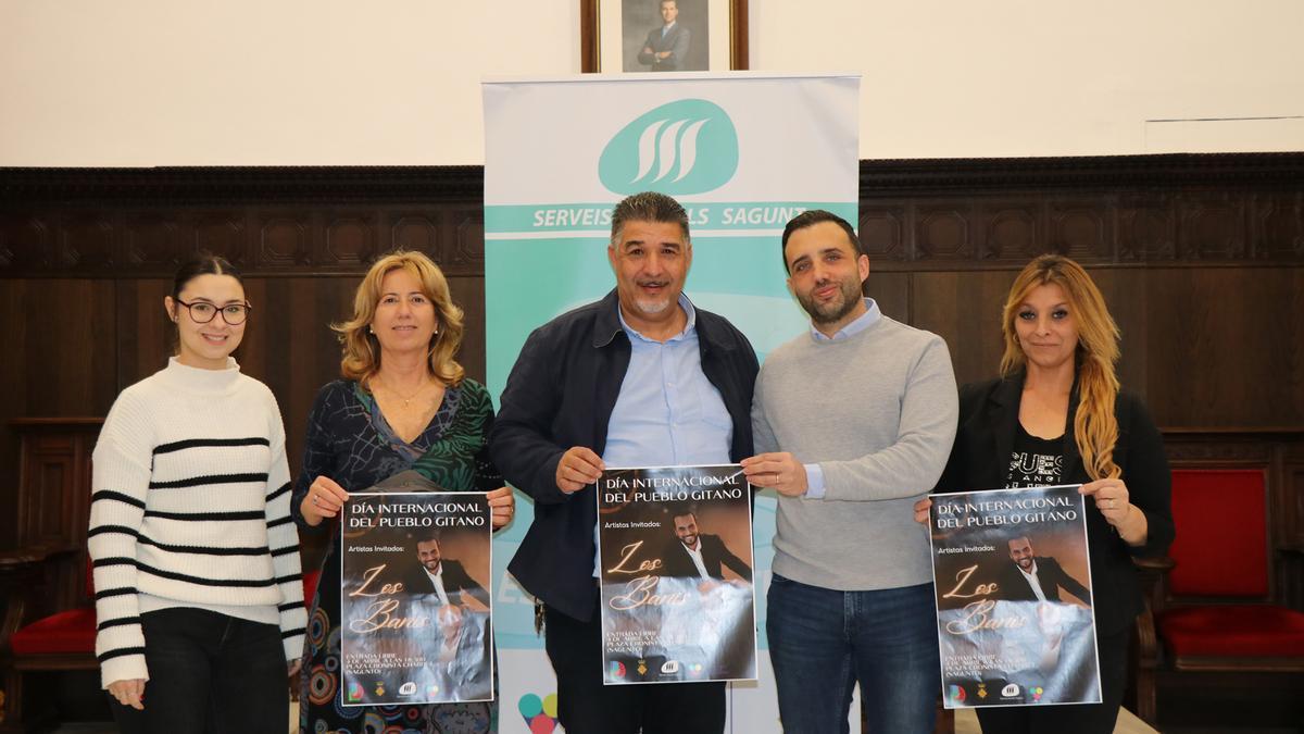 Presentación del acto en el ayuntamiento