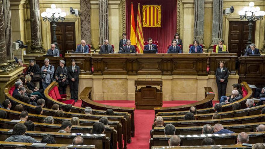 JxCat, ERC y la CUP acuerdan celebrar la investidura de Puigdemont aunque no esté