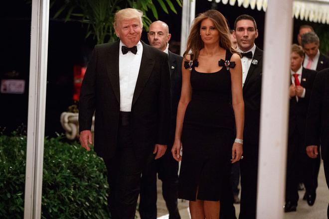 Melania Trump con vestido de Dolce &amp; Gabbana